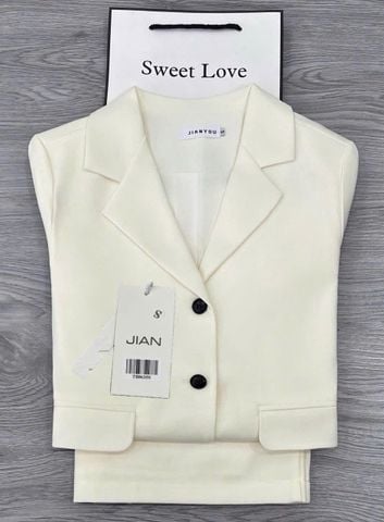 TB8635 Set áo vest form ngắn, Quần short (Trắng Kem)