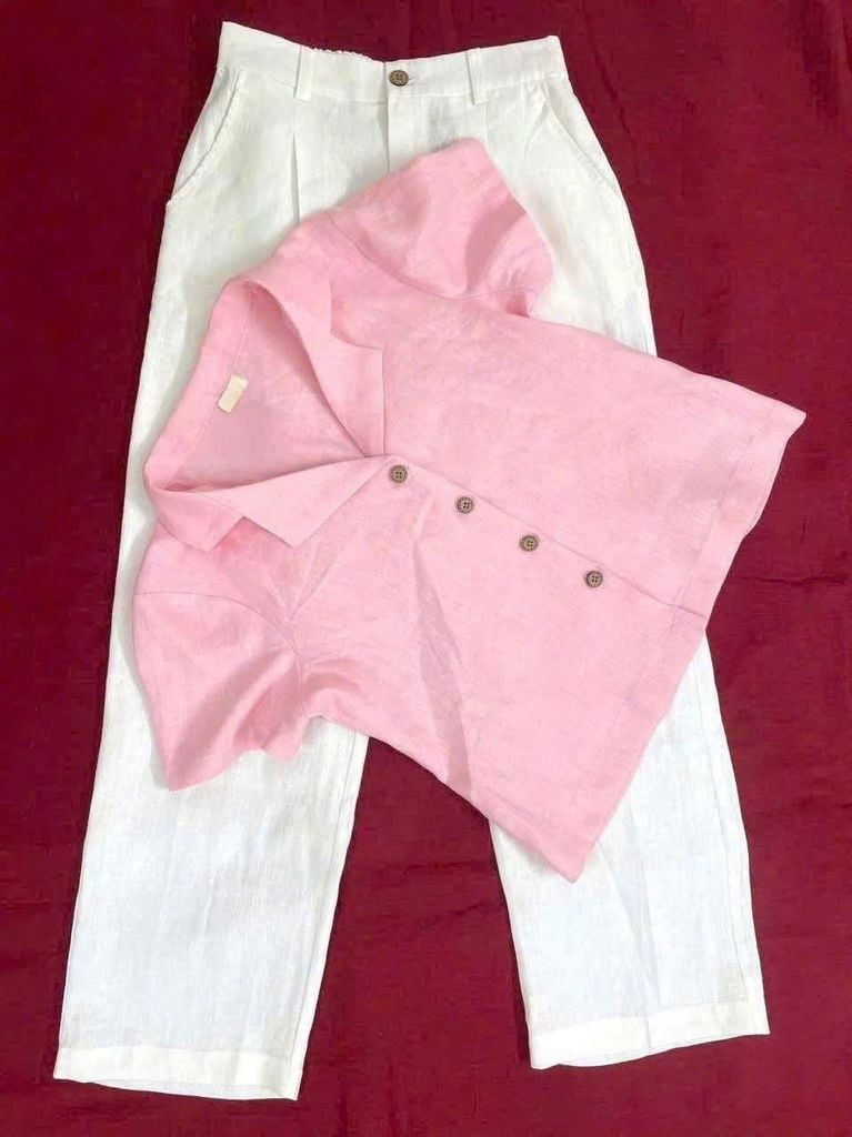 VGU0695 - SET ÁO SƠ MI NGẮN HỒNG  - QUẦN DÀI TRẮNG