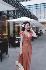 VGU0525 - ĐẦM CỔ TIM NHÚNG EO ( CAM ĐẤT)