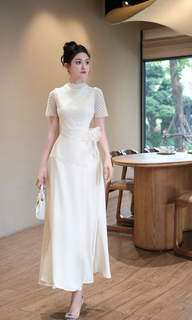 VGU0719 ĐẦM LỤA PHỐI REN HOA EO