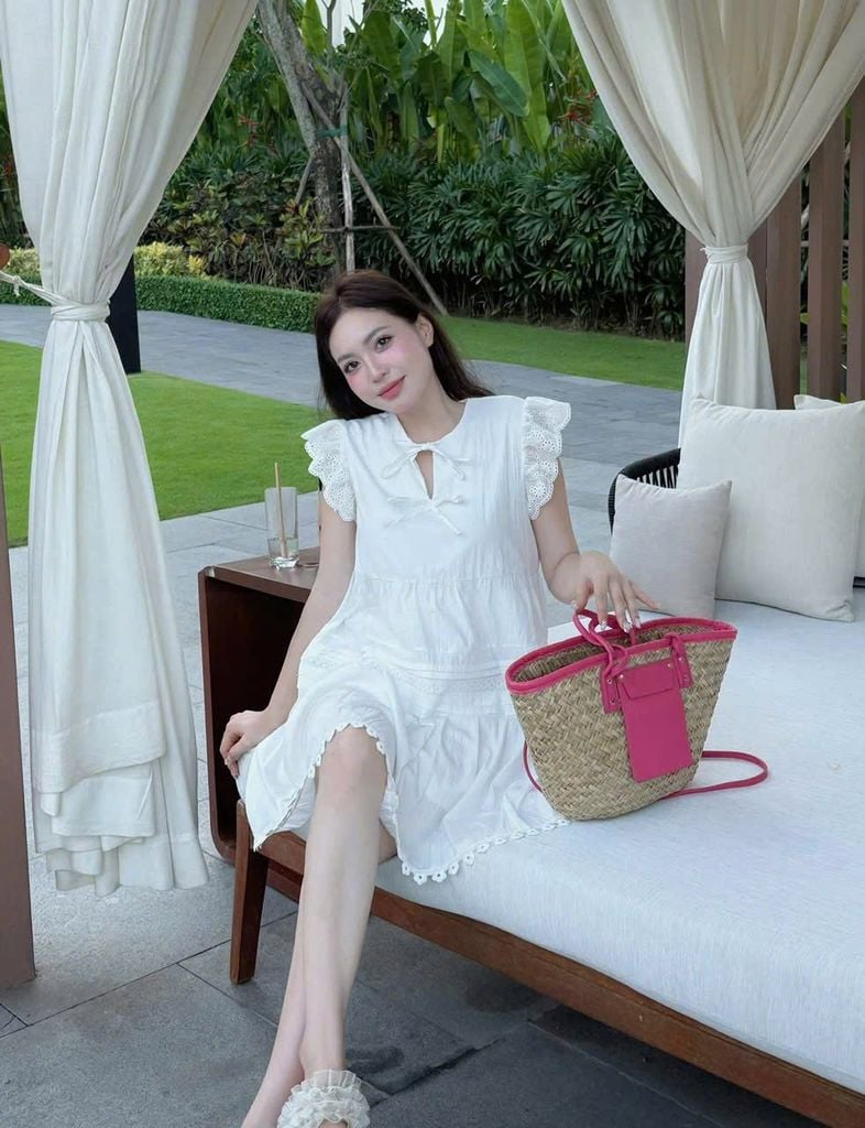 KS1004 - ĐẦM TRẮNG PHỐI NƠ