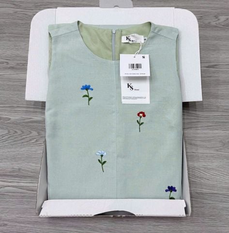 KS1006 - ĐẦM SÁT NÁCH THÊU HOA - MÀU XANH