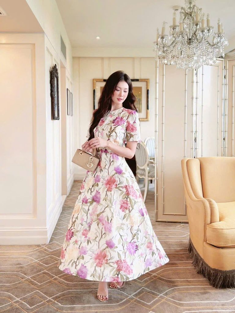 VGU0720 ĐẦM HOA TÍM DÁNG DÀI