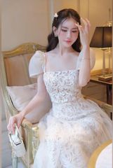 VGU0735 - ĐẦM REN CỔ VUÔNG CAO CẤP