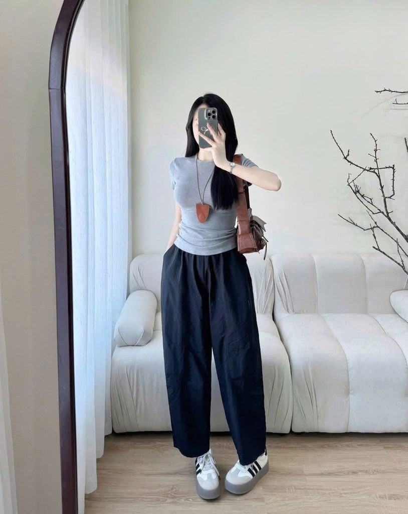 KS1018 - SET ÁO THUN XÁM - QUẦN DÀI ĐEN