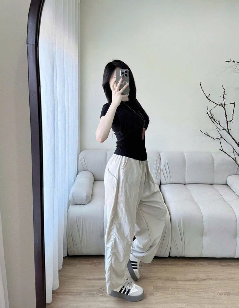 KS1019 - SET ÁO THUN ĐEN - QUẦN DÀI KEM