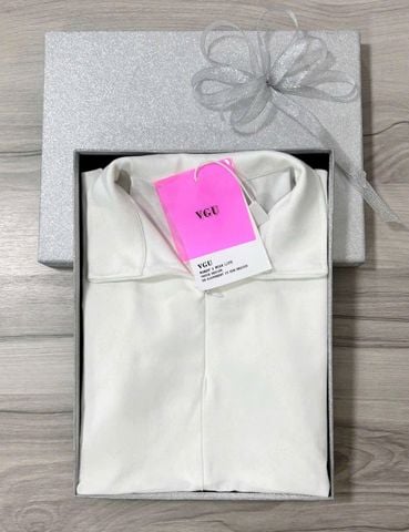 VGU0779 - ÁO THUN CỔ KHÓA KÉO PHOM NGẮN - MÀU TRẮNG ( ÁO LẺ)