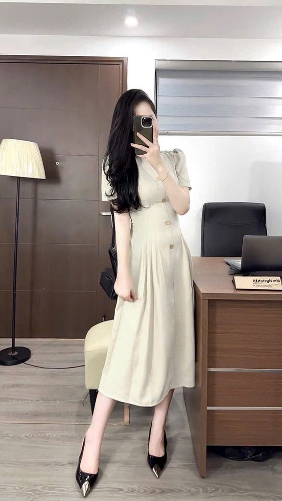 TQ4431 - ĐẦM CỔ TRÒN PHỐI NÚT