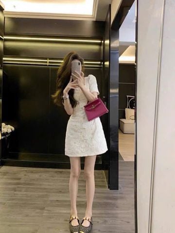 KS1059 - ĐẦM CAO CẤP THÊU HOA
