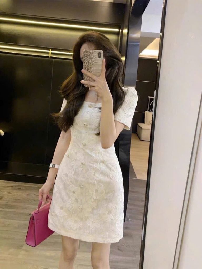 KS1059 - ĐẦM CAO CẤP THÊU HOA