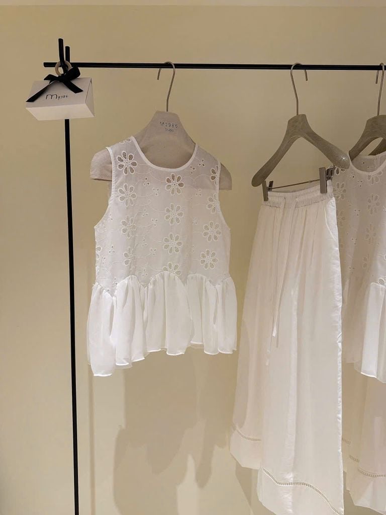 TB8851 - SET REN HOA CAO CẤP