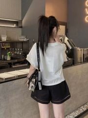 TB8868 - ÁO THUN IN HÌNH SUPER GIRLS TAY VIỀN BÈO - MÀU TRẮNG ( ÁO LẺ)
