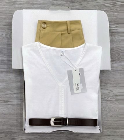 KS1105 - SET ÁO TRẮNG - QUẦN NGẮN( KÈM NỊT)