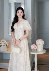 TB5796 ĐẦM HOA THÊU TAY PHỒNG CỔ VIỀN REN