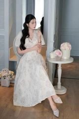 TB5796 ĐẦM HOA THÊU TAY PHỒNG CỔ VIỀN REN