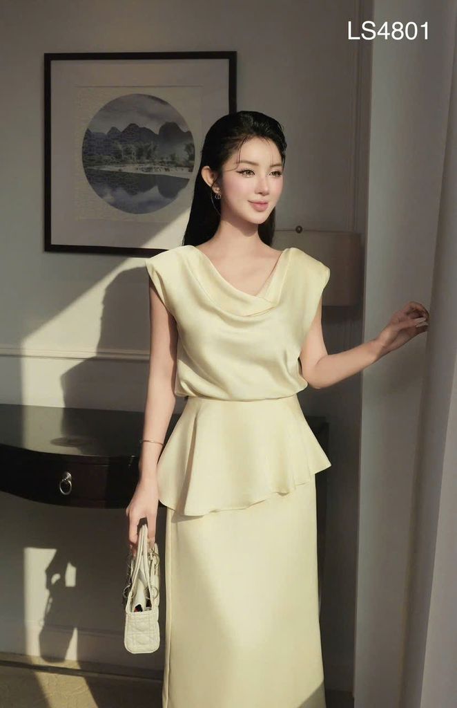 VGU1276 - SET ÁO CỔ ĐỔ + CHÂN VÁY DÀI KEM (KÈM TAG)