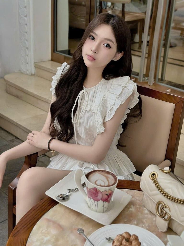 TQ4582 - SET ÁO KIỂU TAY CÁNH TIÊN - QUẦN SHORT