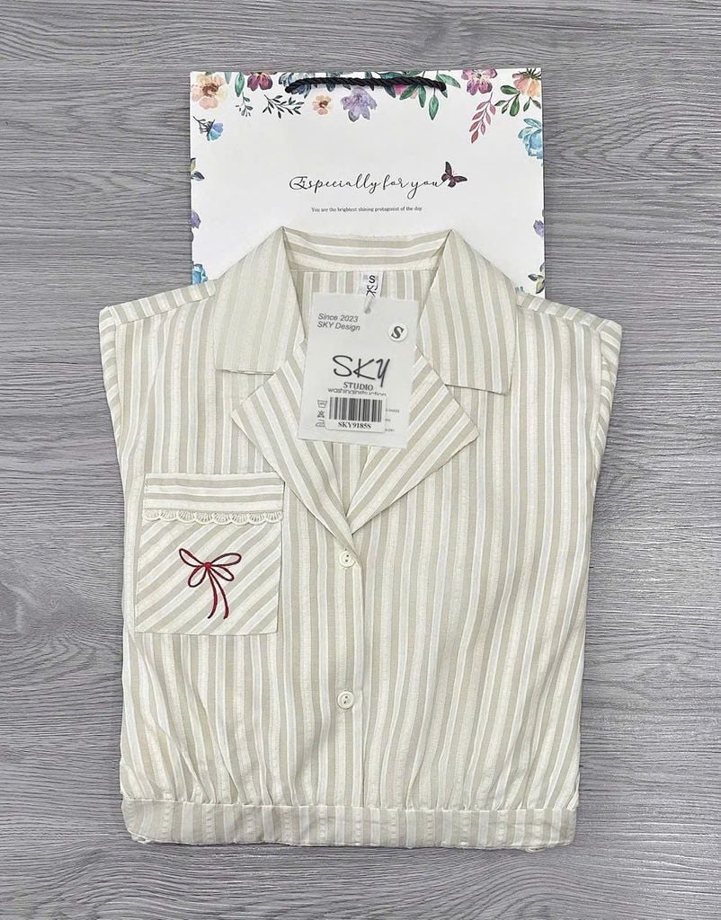 SKY9185 - ĐẦM CỔ SƠ MI SỌC THÊU NƠ FORM DÀI