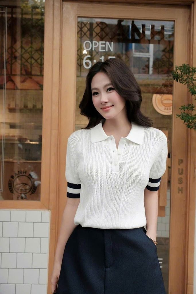 VGU1354 - ÁO LEN DỆT KIM TRẮNG PHỐI SỌC TAY (ÁO LẺ)