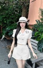 VGU1365 - SET ÁO NGẮN THÊU CỘT NƠ HOA - CHÂN VÁY NGẮN TRẮNG
