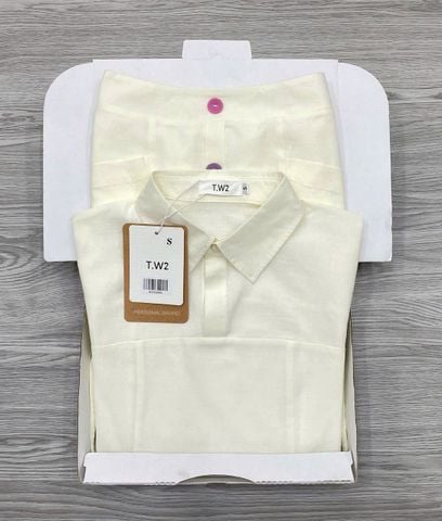 KS1266 - SET ÁO CỔ SƠ MI DÁNG LỬNG - CHÂN VÁY DÀI (MÀU KEM)