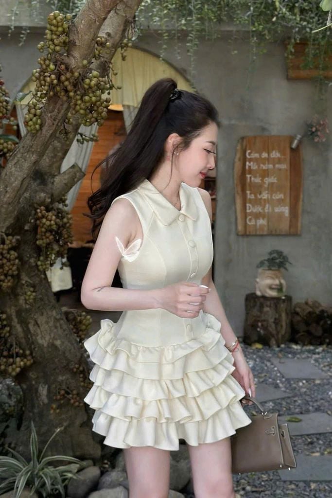 TQ4617 - ĐẦM SÁT NÁCH PHỐI TÙNG ( KÈM QUẦN BẢO HỘ) - MÀU KEM