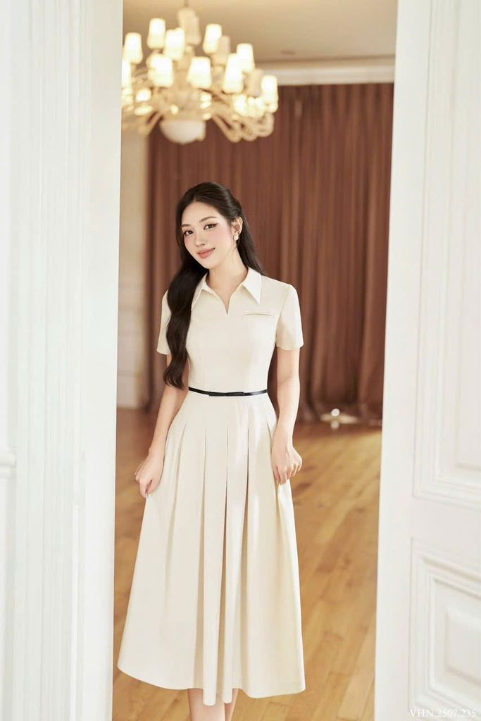 SKY9306 ĐẦM CỔ SƠ MI XẾP LY (KEM)