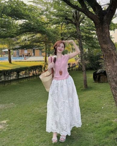 SKY8832 - SET ÁO THUN HỒNG - CHÂN VÁY REN