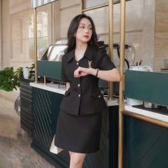 VGU1538 SET CỔNG SỞ PHỐI TAG - CHÂN VÁY NGẮN (ĐEN)