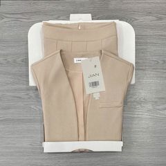 TB9419 SET KHOÁC VEST NÂU - CHÂN VÁY XẾP LI DÀI (KO KÈM LÓT)