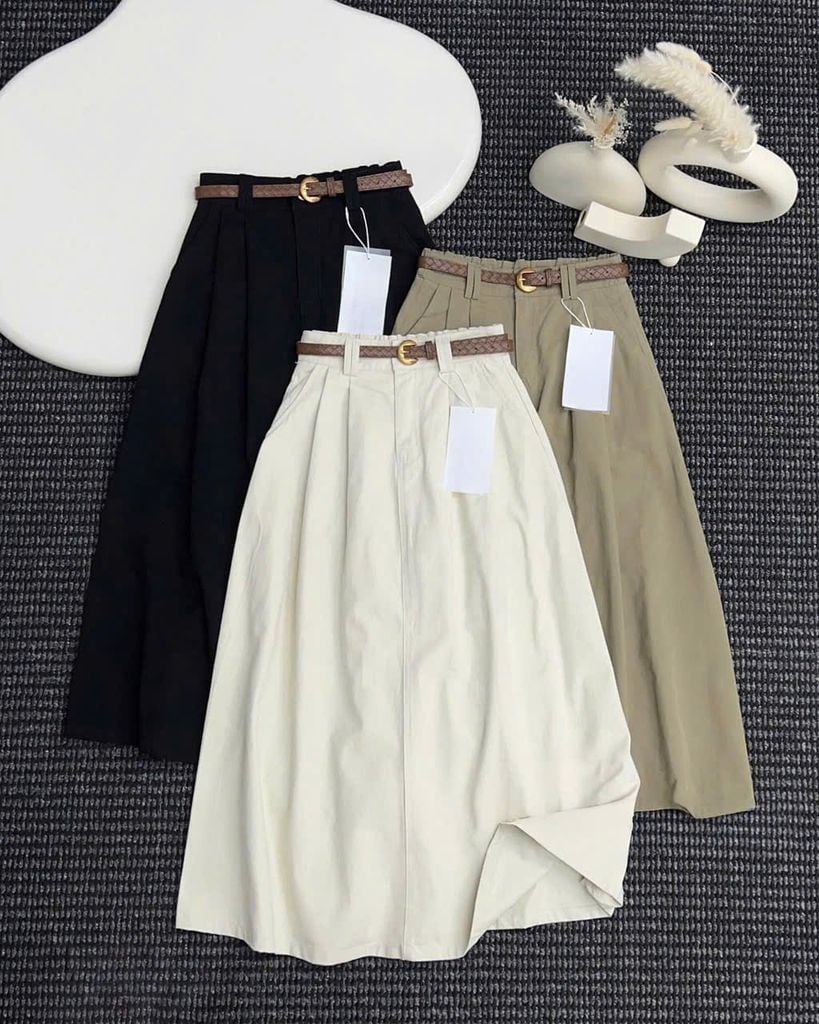 TB9397 - CHÂN VÁY DÀI LẺ ( KÈM NỊT) - MÀU ĐEN