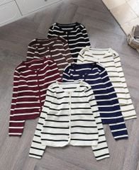 LEN4416 KHOÁC LEN SỌC NÚT KIM LOẠI (NÂU)