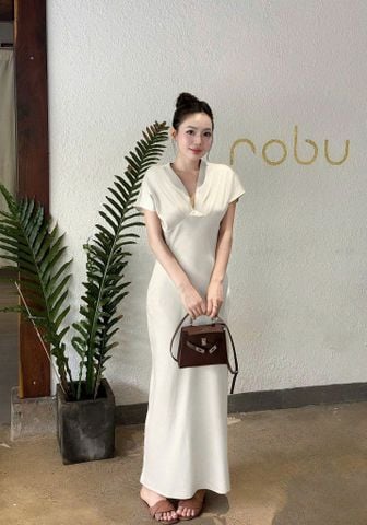 KS1419 - ĐẦM LỤA DÀI CỔ TIM