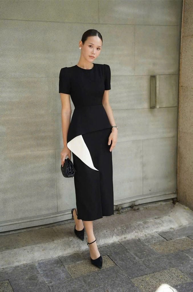 SKY9473 - ĐẦM DÁNG DÀI VẠT PHỐI TRẮNG