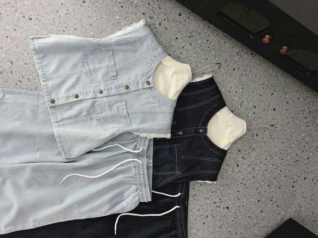 TB9097 - SET JEAN DENIM ÁO SÁT NÁCH + QUẦN DÀI VIỀN REN - MÀU JEAN ĐẬM