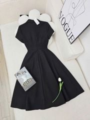 VGU1761 ĐẦM ĐEN CỔ SEN NÚT ĐÁ