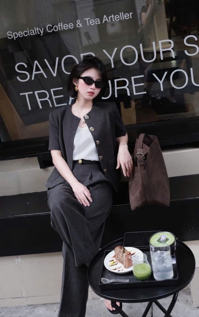 SKY9538 SET CÔNG SỞ ÁO NÚT KIỂU - QUẦN BAGGY (XÁM)