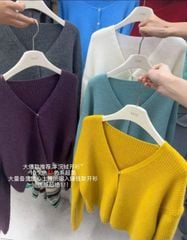 LEN4779 KHOÁC LEN BASIC CỔ V (KEM)