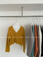 LEN4779 KHOÁC LEN BASIC CỔ V (KEM)