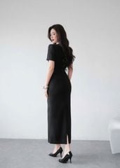 VGU1779 ĐẦM DÀI ĐEN TK CỔ SƠMI XẾP LI