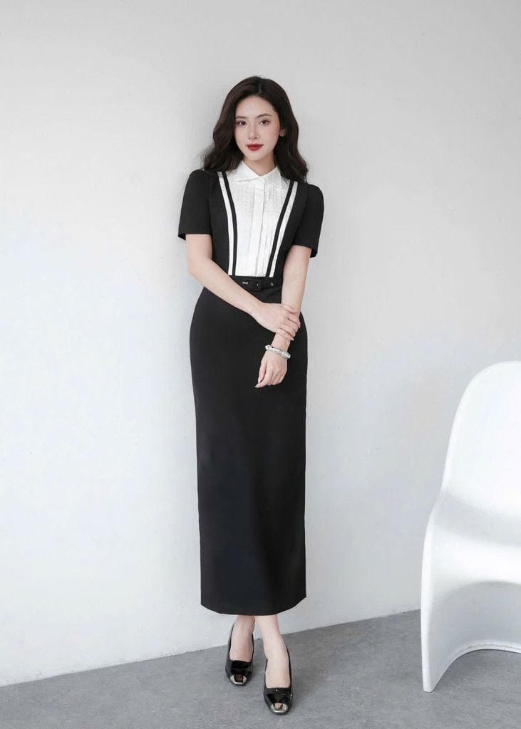 VGU1779 ĐẦM DÀI ĐEN TK CỔ SƠMI XẾP LI