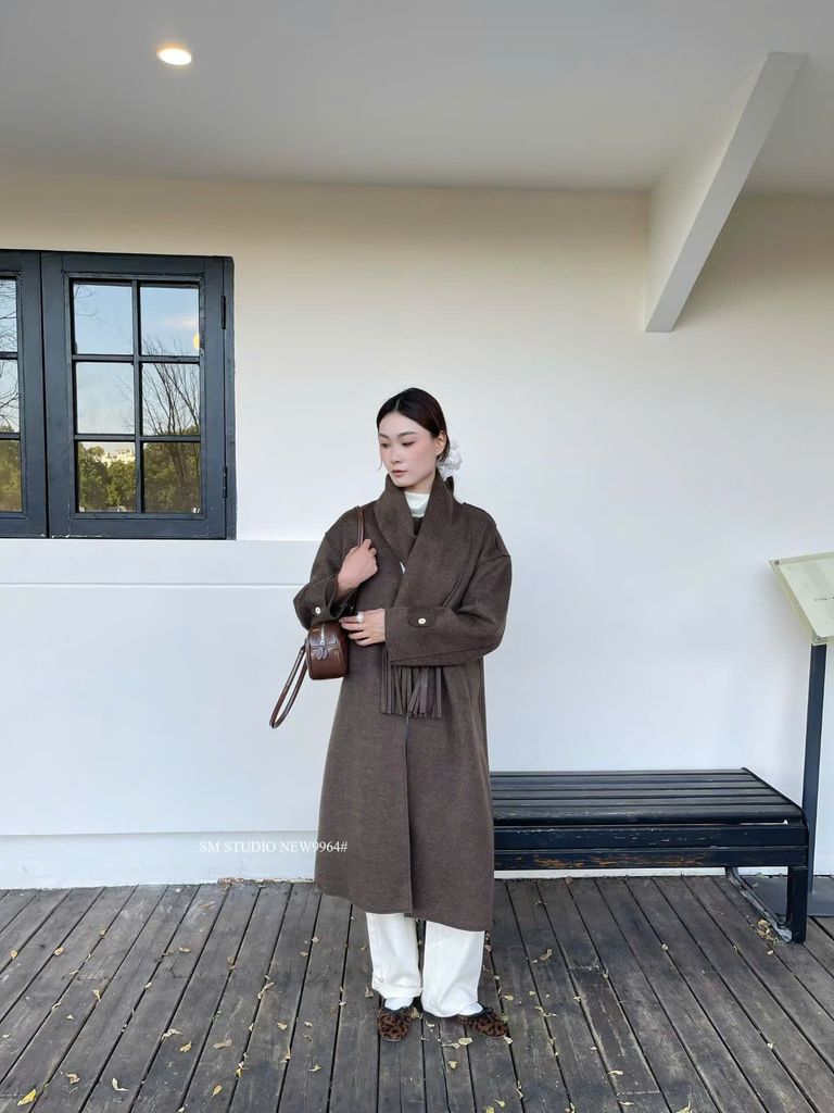 LEN4790 KHOÁC DẠ ÉP DÁNG DÀI + CHOÀNG (NÂU) 9964