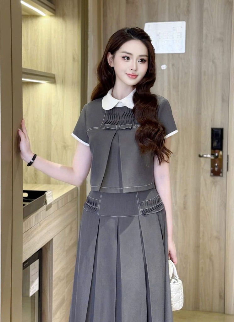 SKY5924 - SET ÁO CỔ SEN ĐÍNH NƠ - CHÂN VÁY XẾP LY