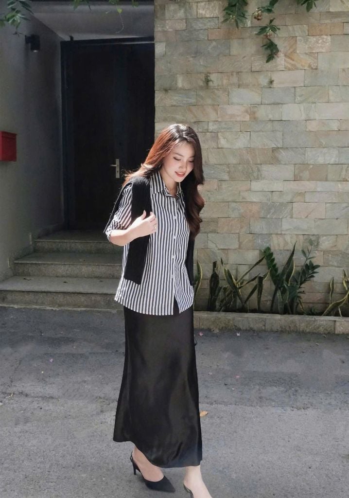 VGU1799 - SET ÁO SƠ MI SỌC DỌC - CHÂN VÁY LỤA ( KÈM KHĂN KHOÀNG)