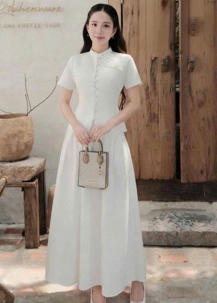 VGU1800 - SET THANH LỊCH ÁO CỔ TRỤ NƠ - CHÂN VÁY DÀI