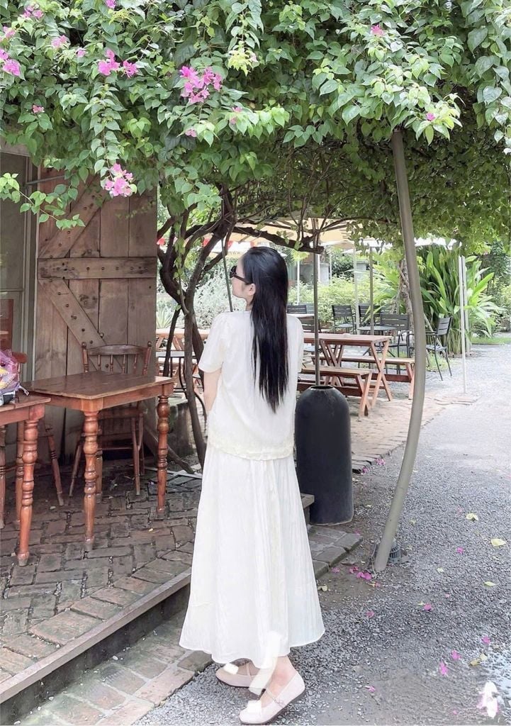 VGU1705 - SET KEM ÁO VIỀN BÈO - CHÂN VÁY DÀI