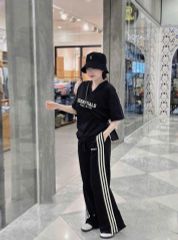 VGU1812 - SET ÁO CỔ TIM IN CHỮ - QUẦN DÀI ( MÀU ĐEN)