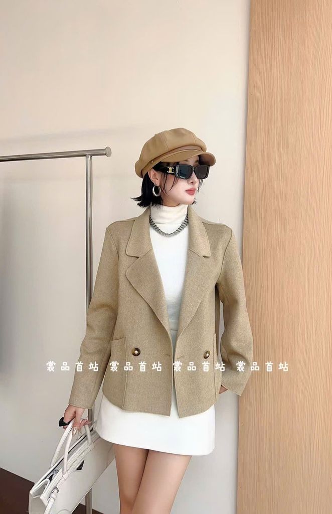 LEN5080 KHOÁC DẠ ÉP NHŨ PHỐI TÚI FORM NGẮN (RÊU) 983-171