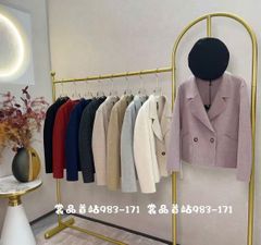 LEN5081 KHOÁC DẠ ÉP NHŨ PHỐI TÚI FORM NGẮN (DA) 983-171