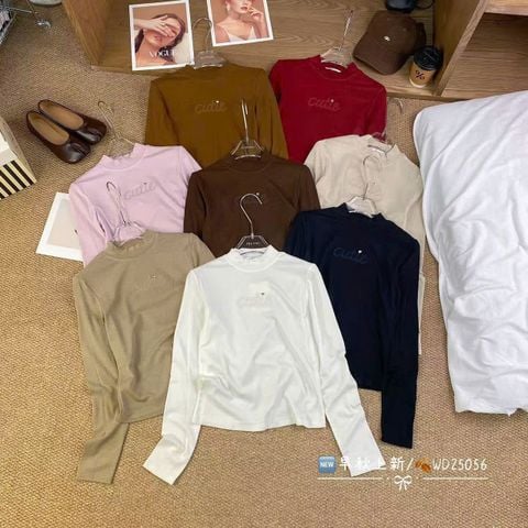 LEN5299 ÁO TAY DÀI CỔ CAO THÊU CHỮ (HỒNG) 25056